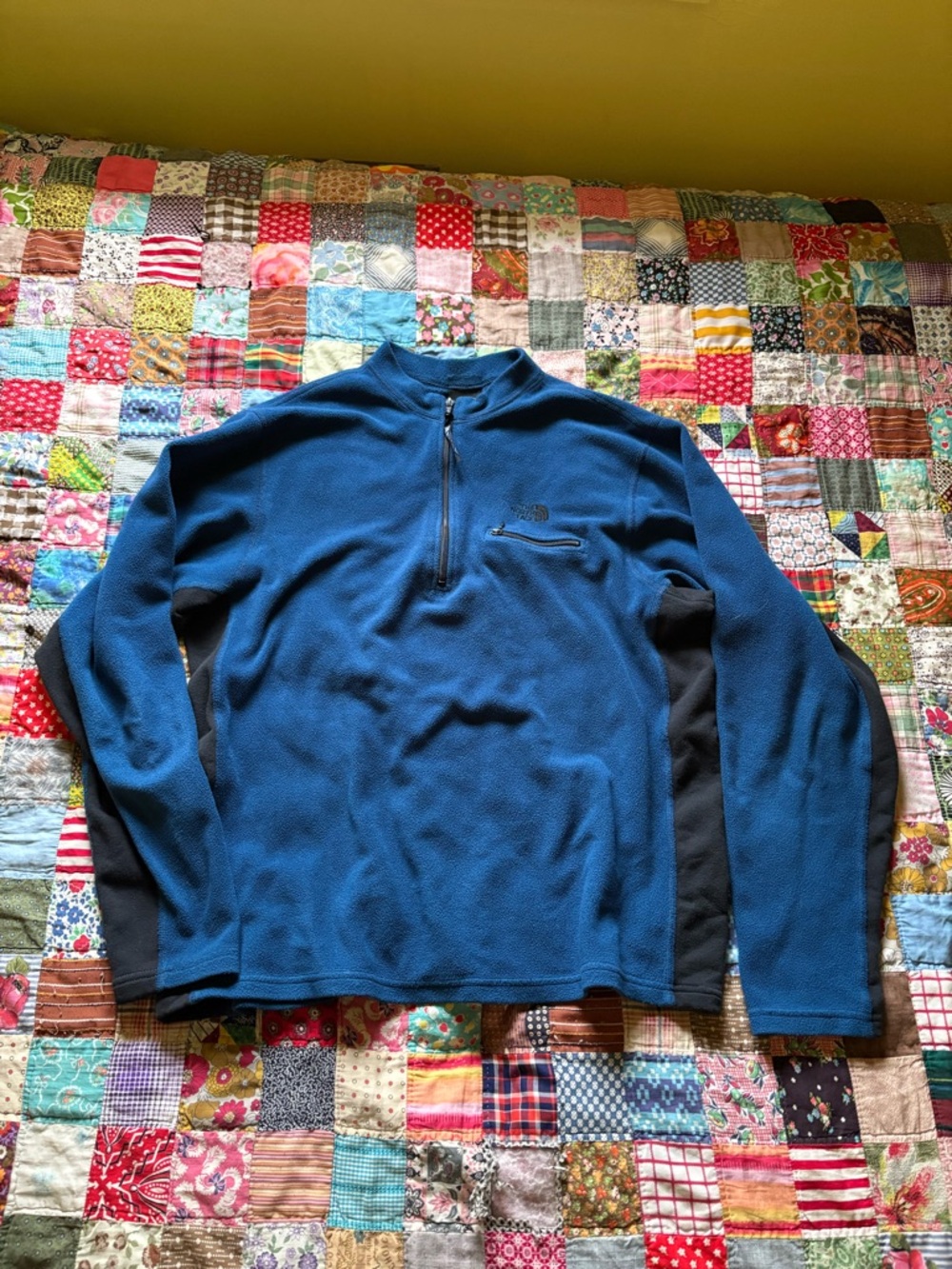 The North Face Men's Blue Quarter-Zip Fleece Size L